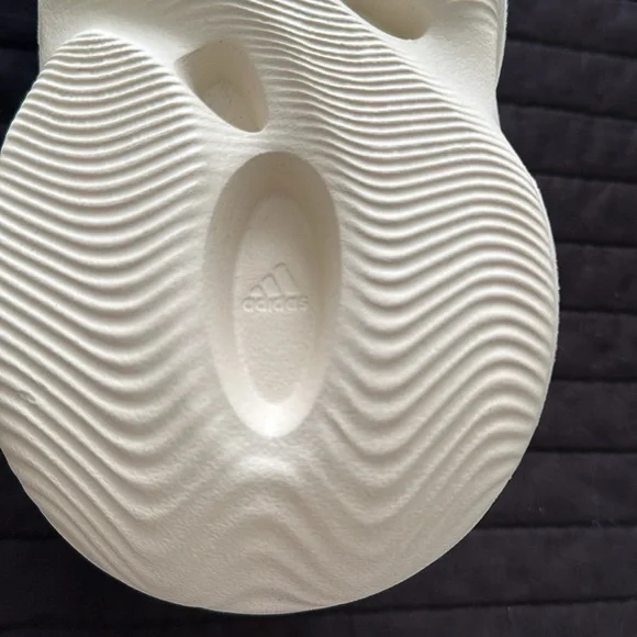Yeezy foam runner SAND - Picture 5 of 7